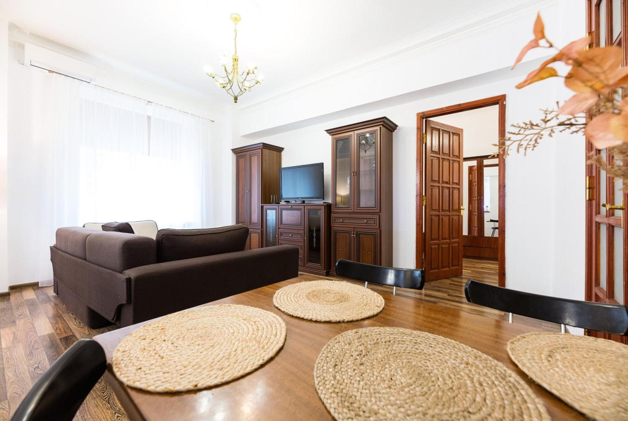 Kyiv Khreschatyk 2Rooms VIP Apartment Exterior foto